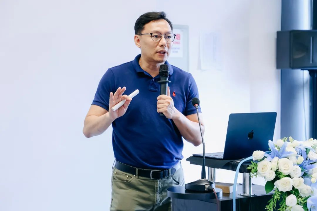 中国科学院生物与化学交叉研究中心的刘南老师